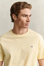 Carregar imagem no visualizador da galeria, T-shirt Shield regular fit
