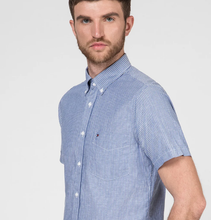 Carregar imagem no visualizador da galeria, Camisa