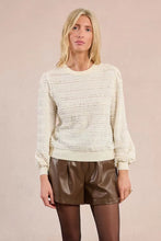 Carregar imagem no visualizador da galeria, Camisola com babados em relevo Molly Bracken
