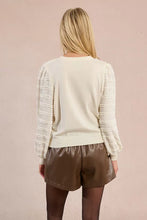 Carregar imagem no visualizador da galeria, Camisola com babados em relevo Molly Bracken
