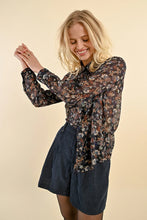Carregar imagem no visualizador da galeria, Blusa estampada Molly Bracken - Ref. N262CN

