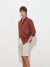 Carregar imagem no visualizador da galeria, Camisa regular fit em linho
