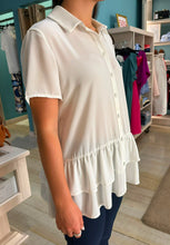 Carregar imagem no visualizador da galeria, Blusa camiseiro
