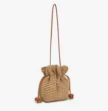 Carregar imagem no visualizador da galeria, Bucket bag pequena natural TOUS Heritage
