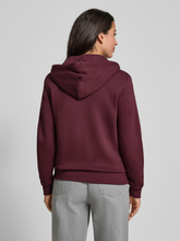 Carregar imagem no visualizador da galeria, Sweatshirt com capuz e fecho Tonal Shield Gant - Ref. 4202588
