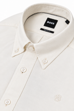 Carregar imagem no visualizador da galeria, Camisa regular-fit com botões em algodão Oxford
