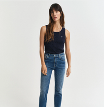Carregar imagem no visualizador da galeria, Jeans Slim Fit Gant
