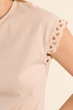 Carregar imagem no visualizador da galeria, T-shirt com mangas trabalhadas Molly Bracken - Ref. T1783EP
