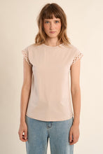 Carregar imagem no visualizador da galeria, T-shirt com mangas trabalhadas Molly Bracken - Ref. T1783EP
