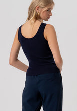 Carregar imagem no visualizador da galeria, Top slim fit Fracomina - Ref. FR26ST4005K524R9
