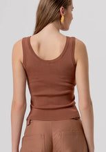Carregar imagem no visualizador da galeria, Top slim fit Fracomina - Ref. FR26ST4005K524R9
