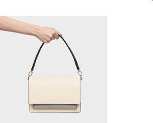 Mala Audree Saffiano