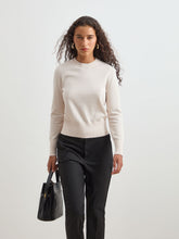 Carregar imagem no visualizador da galeria, Camisola de malha em lã e algodão Decenio
