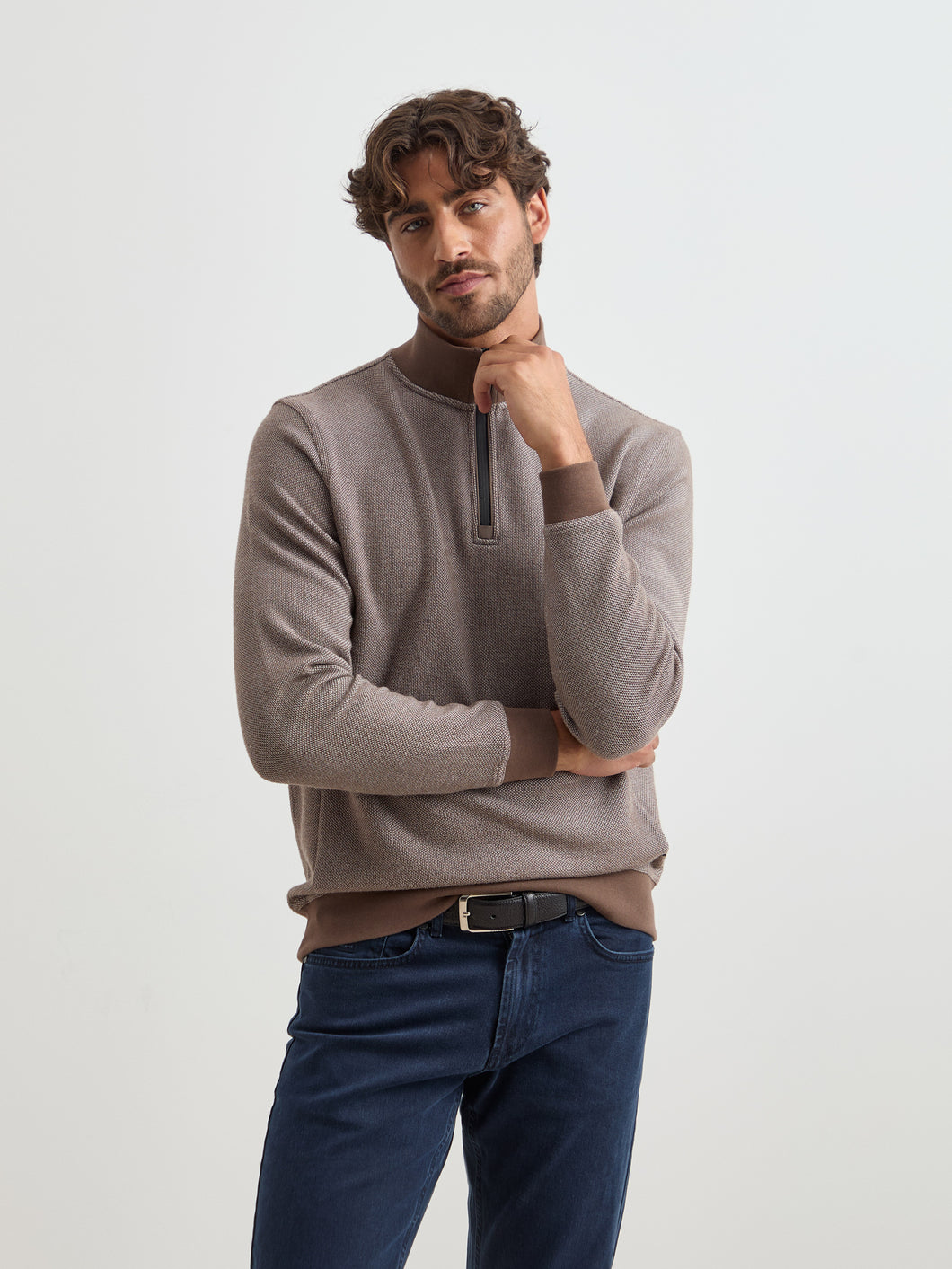 Camisola de fecho com Carcela Decenio