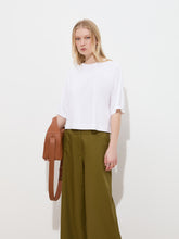 Carregar imagem no visualizador da galeria, T-shirt em algodão
