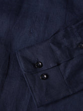 Carregar imagem no visualizador da galeria, Camisa regular fit em linho
