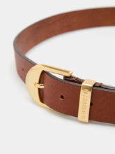 Carregar imagem no visualizador da galeria, Cinto em pele
