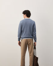 Carregar imagem no visualizador da galeria, Pullover em lã
