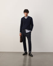 Carregar imagem no visualizador da galeria, Pullover em lã
