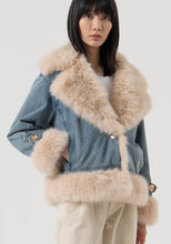 Carregar imagem no visualizador da galeria, Casaca de ganga biker over fit Fracomina
