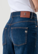 Carregar imagem no visualizador da galeria, Calça jeans mom fit Fracomina
