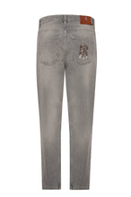 Carregar imagem no visualizador da galeria, Jeans estilo mom fit
