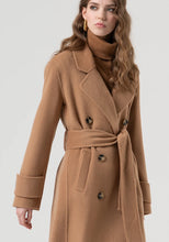 Carregar imagem no visualizador da galeria, Casaco regular fit Fracomina
