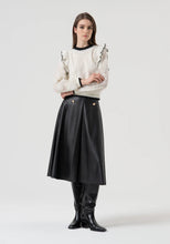 Carregar imagem no visualizador da galeria, Malhas de corte regular Fracomina
