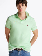 Carregar imagem no visualizador da galeria, Polo Regular fit Tommy Hilfiger
