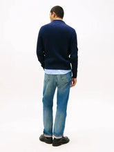 Carregar imagem no visualizador da galeria, Camisola de gola com botão Tommy Hilfiger
