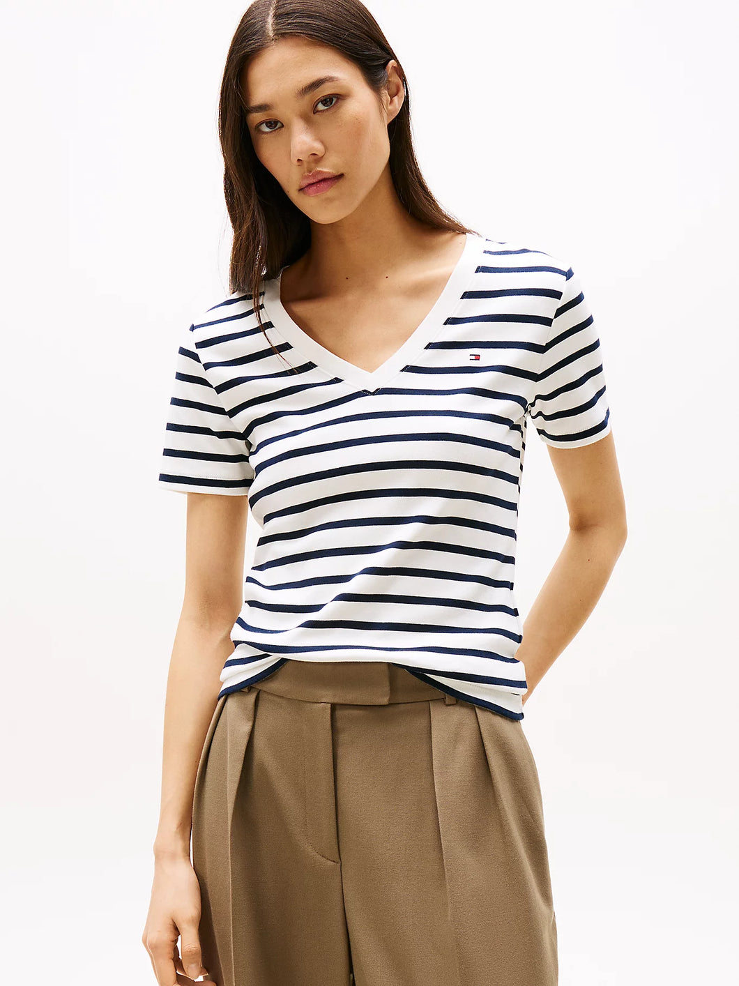 T-shirt decote em bico Tommy Hilfiger
