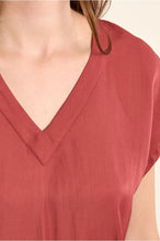 Carregar imagem no visualizador da galeria, Blusa
