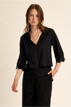 Carregar imagem no visualizador da galeria, Blusa
