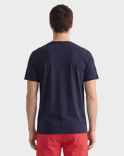 Carregar imagem no visualizador da galeria, T-shirt estampada Gant
