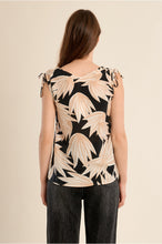 Carregar imagem no visualizador da galeria, Blusa com estampa floral Molly Bracken - Ref. LA211AEP

