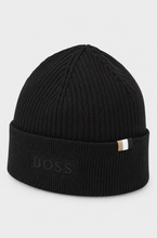Carregar imagem no visualizador da galeria, Gorro em algodão e lã com pormenor de risca característica
