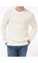 Carregar imagem no visualizador da galeria, Camisola de malha Tommy Hilfiger
