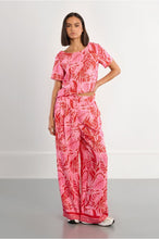Carregar imagem no visualizador da galeria, Blusa aberta nas costas Molly Bracken - Ref. TL367EE
