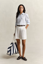 Carregar imagem no visualizador da galeria, Camisa de linho às riscas regular fit Gant - Ref. 4300621

