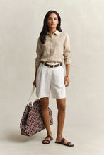Carregar imagem no visualizador da galeria, Camisa de linho regular fit
