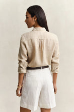 Carregar imagem no visualizador da galeria, Camisa de linho regular fit
