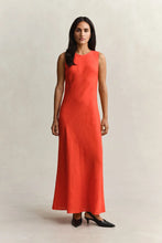 Carregar imagem no visualizador da galeria, Vestido em linho com corte enviesado Gant - Ref. 4503525
