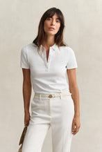 Carregar imagem no visualizador da galeria, Polo em algodão piqué Shield slim fit Gant - Ref. 4201535
