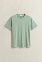 Carregar imagem no visualizador da galeria, T-shirt Shield regular fit
